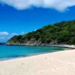 Happy Bay beach